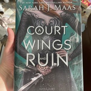 A Court of Wings and Ruin OOP Hardback by Sarah J Maas